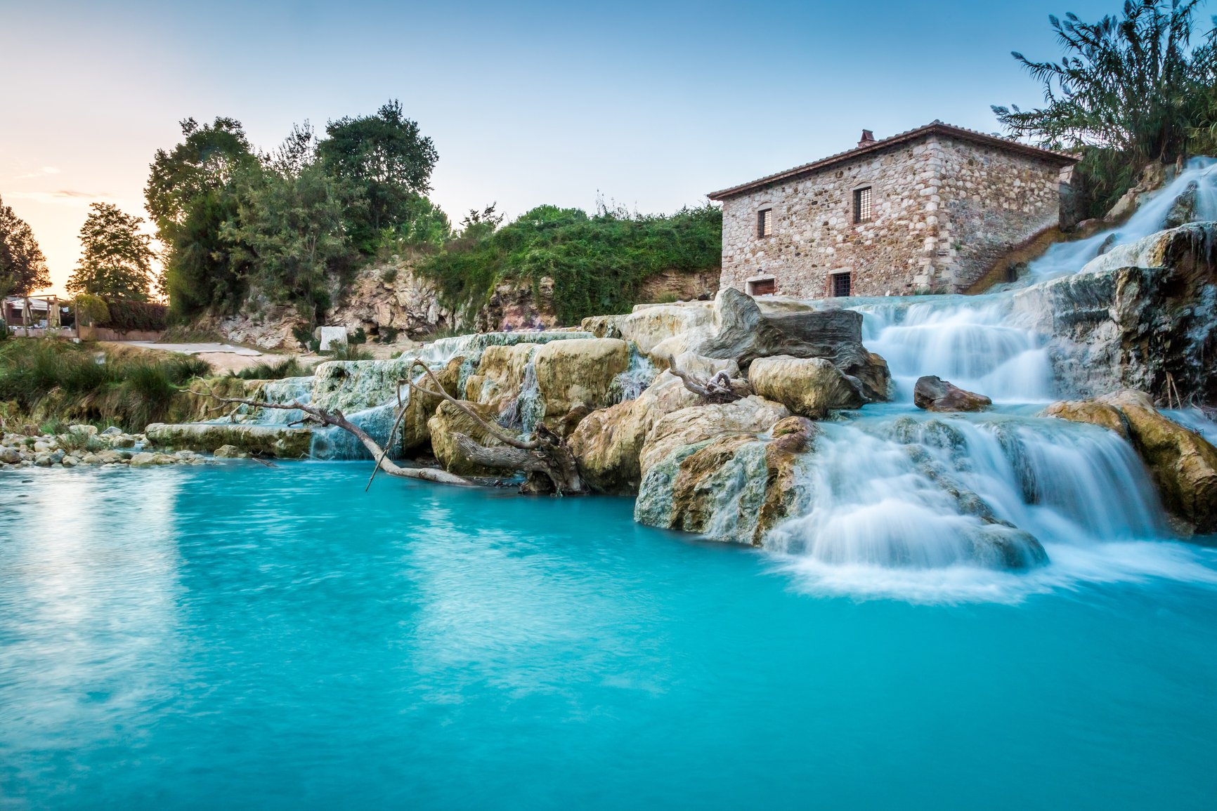 saturnia thermal baths