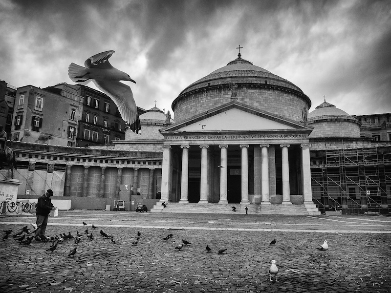 piazza plebiscito naples