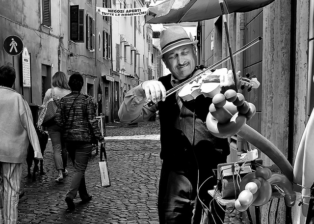 A musician in Frascati, in the <a href=