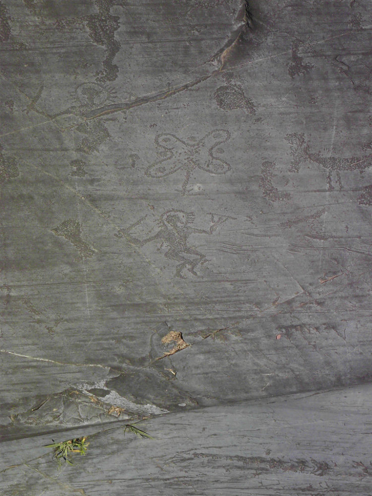 Valcamonica - Rock Drawings (Graffiti) 