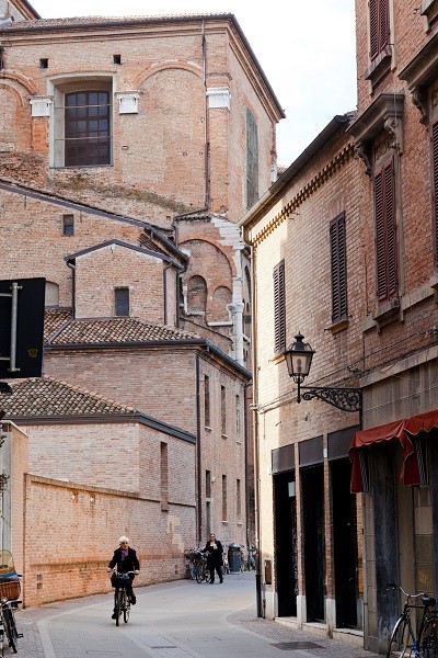 Via Guglielmo degli Adelardi, Ferrara 