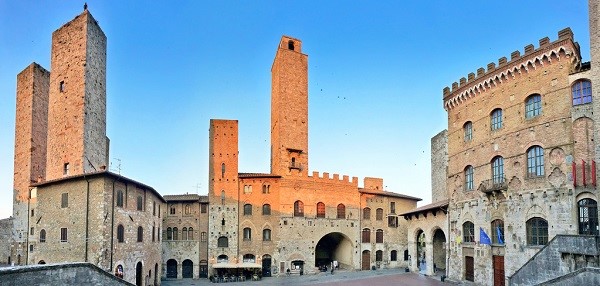 visit san gimignano