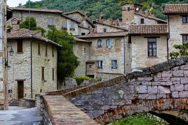 Postcard from Gubbio 