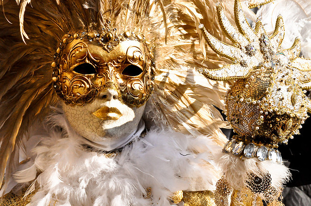 Venetian masks tradition