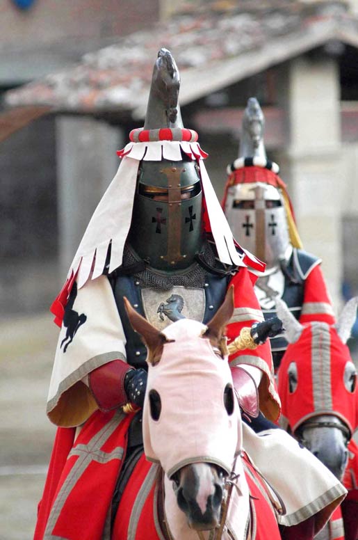 Knight Jousting Italy Crowd Italian armor