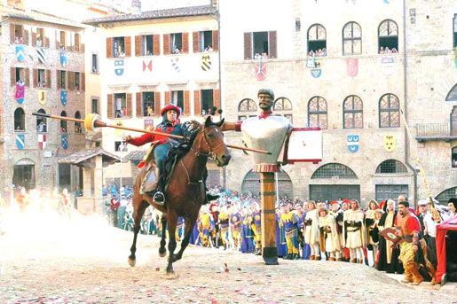 Knight Jousting Italy Crowd Italian armor