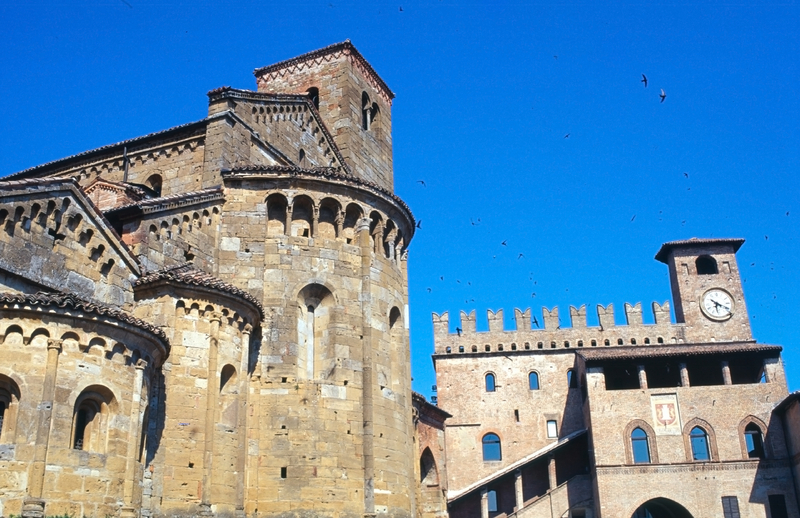 Castell Arquato Life In Italy