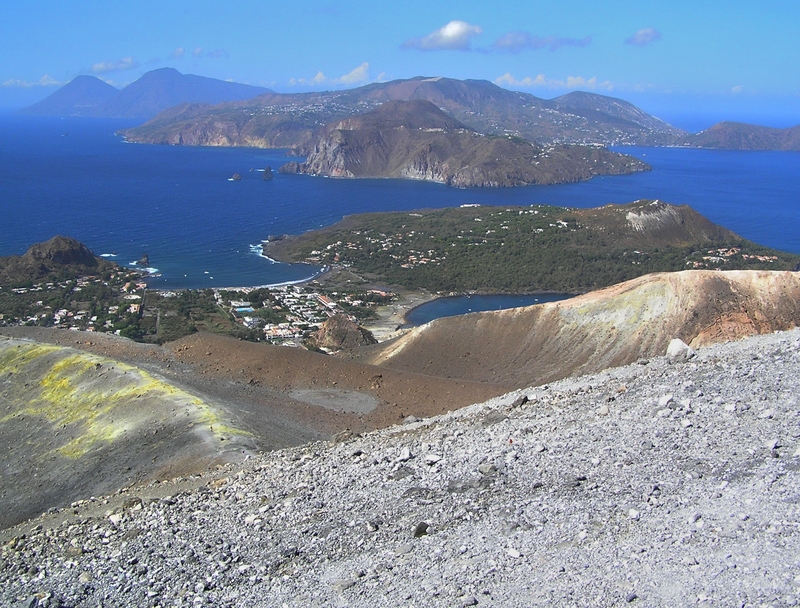 Volcano Island aeolian islands