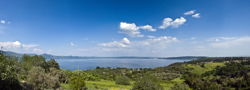 Lake Bracciano, Panorama