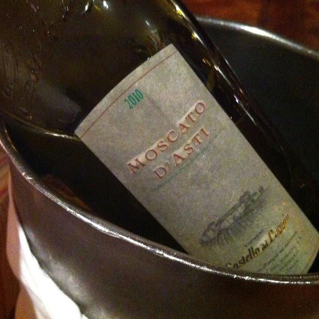 bottle of moscato wine
