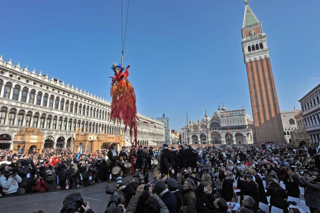 Angel flight Venice carnival